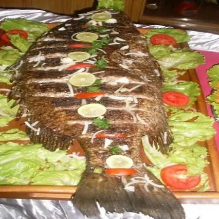 Отель - Restaurant - Bar Saint Avit L Des Tchoumjeu