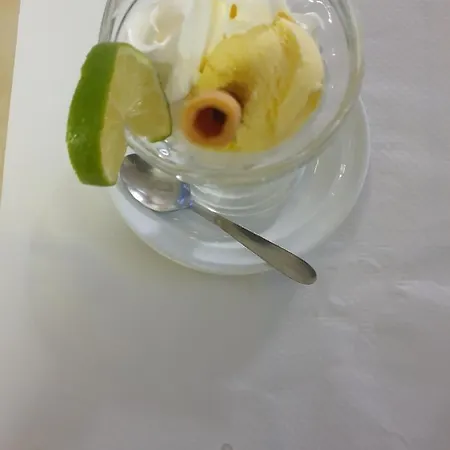 - Restaurant - Bar Saint Avit L Des Tchoumjeu Отель Лурд